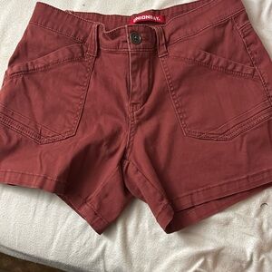 Size 4/27 union Bay shorts, crimson red color